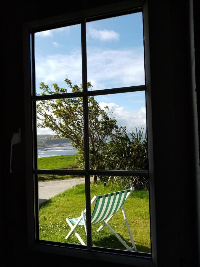 B&B The Red Door Cottage Donegal Town Exteriör bild
