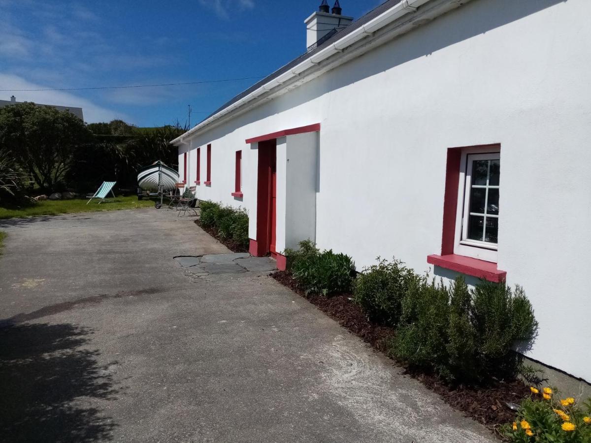 B&B The Red Door Cottage Donegal Town Exteriör bild